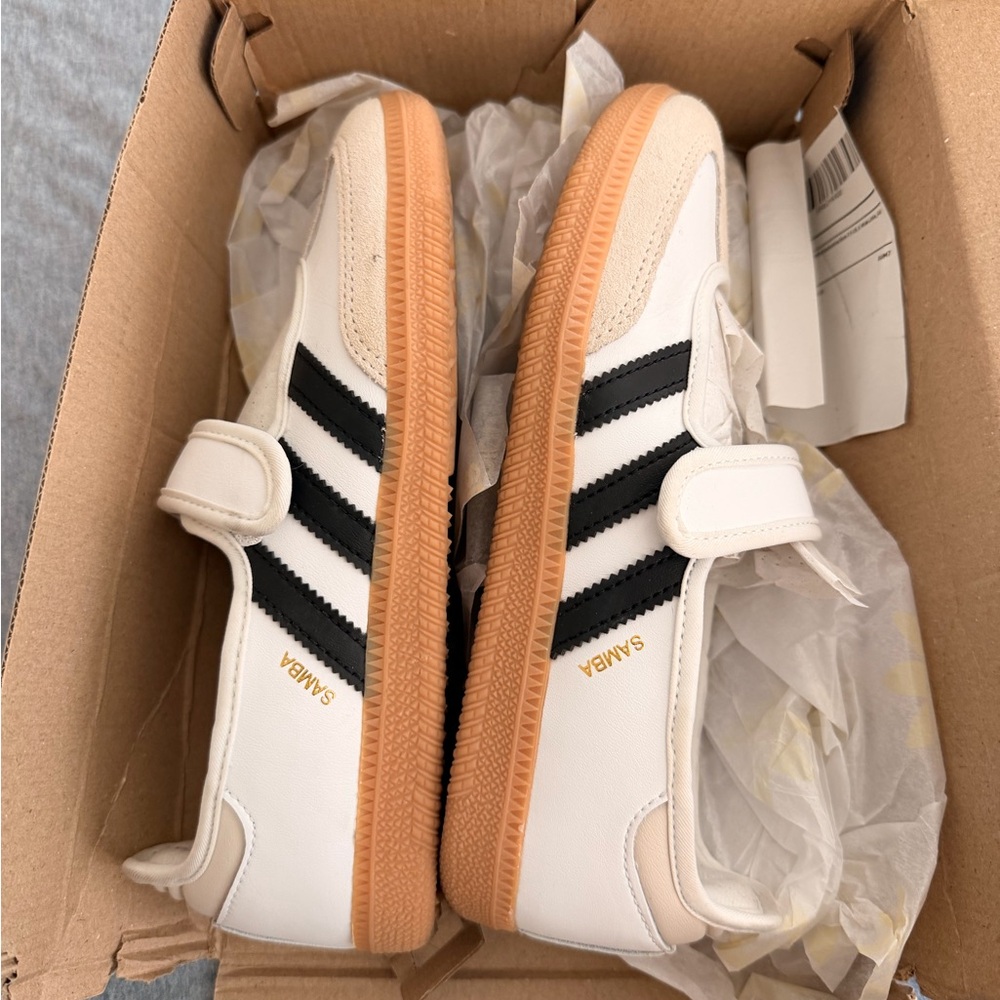 adidas samba mary janes Kids/womens Shoes in White and Black - Picture 6 of 7